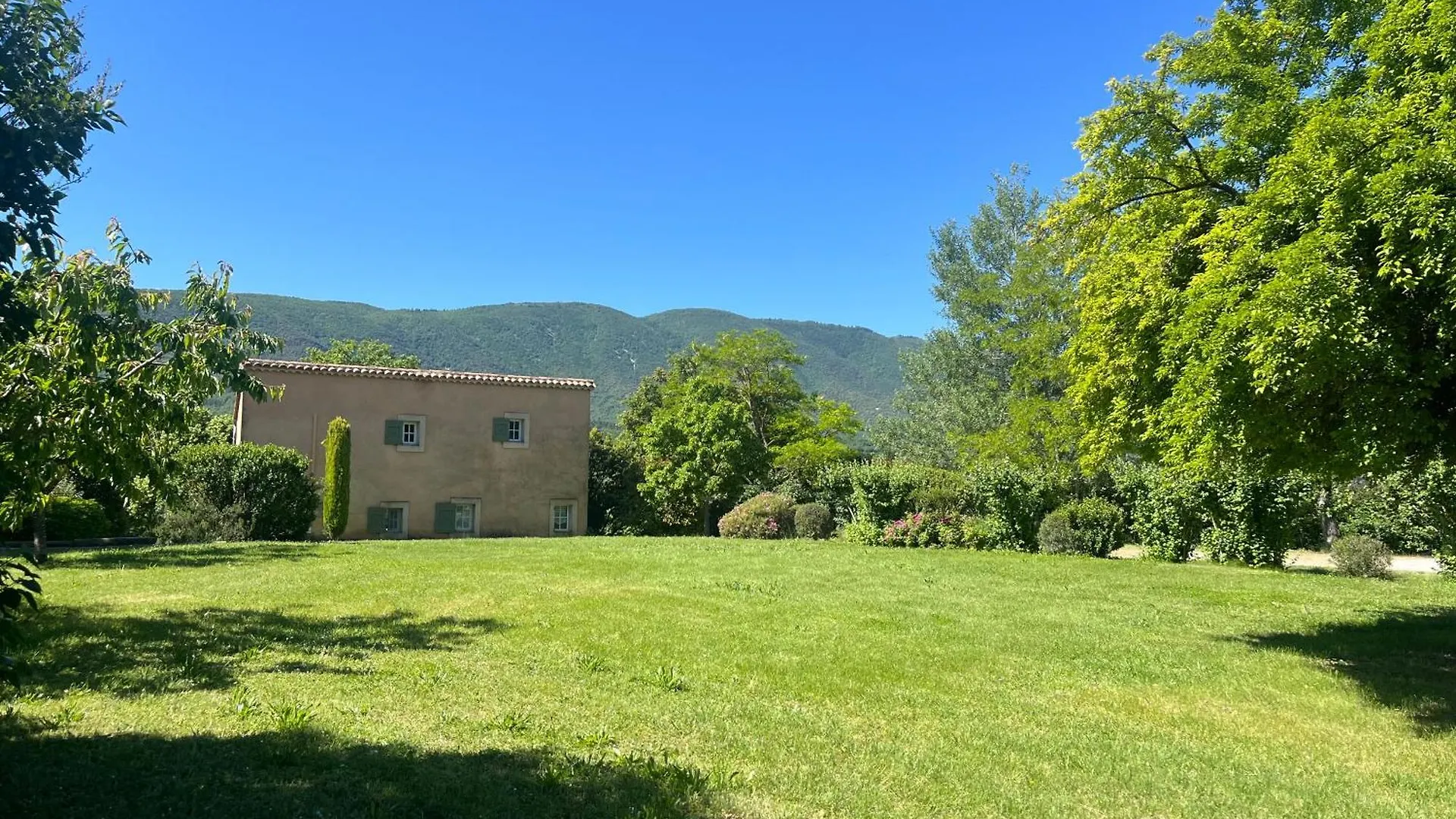 Villa Domaine de la Bastidonne à Céreste